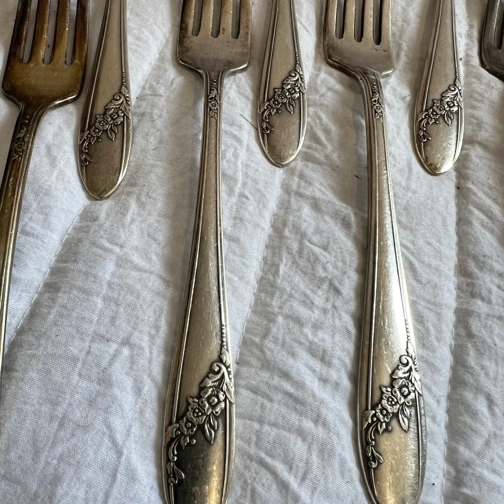 Oneida Community Tudor Plate Elaine 42pc Silverplate Flatware Set Vintage 1937